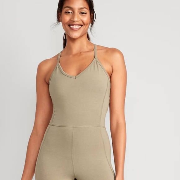 OLD NAVY Powerchill Workout Activewear‎ Jumpsuit Tan Slight Green Womens Size L - Picture 3 of 16